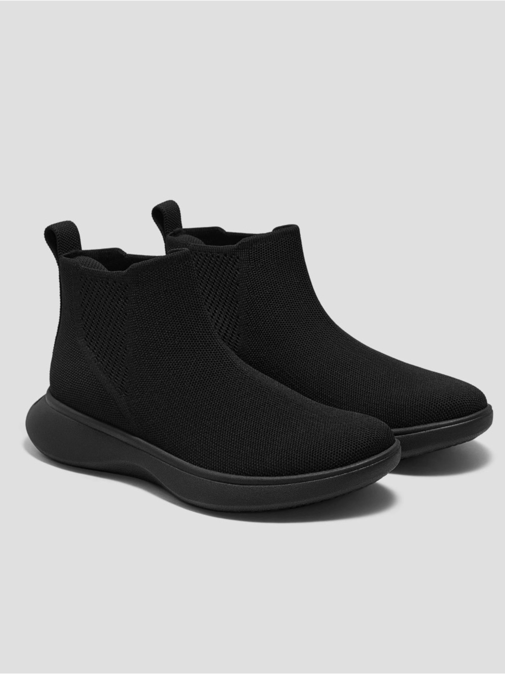 VIVAIA Round Toe Slip On Sneaker Boots Size 40 US 9